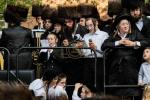 היסטארישע הכנסת ספר תורה דורך כ"ק אדמו"ר מסאטמאר שליט"א ל"ג בעומר תשפ"ו