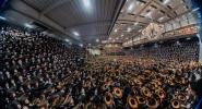 היסטארישע הכנסת ספר תורה דורך כ"ק אדמו"ר מסאטמאר שליט"א ל"ג בעומר תשפ"ו