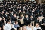 פולע גאלערי: תפילת שחרית און מעמד צאתכם לשלום פאר כ"ק אדמו"ר מסאטמאר שליט"א אויף וועג צו מקומות הקדושים אין אייראפע