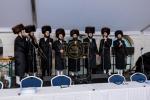 ערב שבת ביי כ"ק אדמו"ר מסאטמאר שליט"א - מעמד כתיבת ספר תורה נכתב ע"י הקהלה בקרית יואל