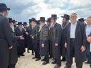 פולע בילדער און ווידיאוס: געהויבענע דעלעגאציע פונעם וועד הרבנים דלעיקפראנט שליט"א, אינאיינעם מיט די חברי הנהלת המוסדות, אויפן וועג קיין לעיקפראנט צום מעמד הנחת אבן הפינה מיט הגה"צ דומ"ץ קרית יואל שליט"א 