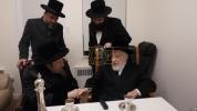 כ"ק אדמו"ר מסקאליע שליט"א בביקור אצל כ"ק אדמו"ר מליסקא שליט"א
