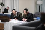 מוצאי שבת בוני המלוכה בצל כ"ק אדמו"ר מסאטמאר שליט"א 