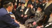 כ"ק אדמו"ר מוויזניץ שליט"א ביי ניחום אבלים ביי משפחת קנאל