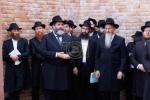 84 יאר נאכדעם וואס ער איז פארשוואונדן געווארן, איז דער אידישער מלחמה-העלד געברענגט געווארן לקבורה אין סיביר.