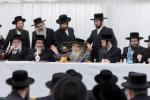 בילדער פון כ"ק אדמו"ר מסאטמאר שליט"א אין שטאט צאנז