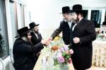 עלעגאנטע מסיבה לטובת המוסדות בקרית יטב לב אין שטוב פון הרה"ח ר' אבא גרינהוט אין בלומינגראוו בהשתתפות הגה"צ אב"ד קרית יטב לב שליט"א