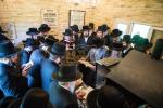 הערליכע בילדער פון כ"ק אדמו"ר מסאטמאר שליט"א ביים מסע המלכות בוני המלוכה