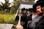 הערליכע בילדער פון כ"ק אדמו"ר מסאטמאר שליט"א ביים מסע המלכות בוני המלוכה