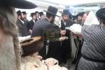 שמחת הברית פאר אור אייניקל פון כ"ק אדמו"ר מתולדות אברהם יצחק שליט"א  בהשתתפות הרה"ק רבי יעקב מאיר שעכטער שליט"א  
