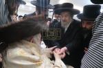 שמחת הברית פאר אור אייניקל פון כ"ק אדמו"ר מתולדות אברהם יצחק שליט"א  בהשתתפות הרה"ק רבי יעקב מאיר שעכטער שליט"א  