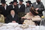שמחת הברית פאר אור אייניקל פון כ"ק אדמו"ר מתולדות אברהם יצחק שליט"א  בהשתתפות הרה"ק רבי יעקב מאיר שעכטער שליט"א  