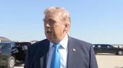 טראמפ רעדט מיט ווייטאג איבער די פילע מלחמה קרבנות, בשעת ער פארלאנגט א שטארקע "אמעריקע פירסט" אויסערן פאליסי.