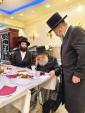 כ"ק גאב"ד מאקאווא שליט"א אין מעזיבוז אויף יום טוב שבועות הילולא פון הייליגן בעל שם טוב זי"ע 