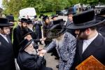 כ"ק אדמו"ר מסאטמאר שליט"א אויף מקומות הקדושים און אויפן וועג אהיים פון די מסע המלכות בוני המלוכה 