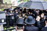 כ"ק אדמו"ר מסאטמאר שליט"א אויף מקומות הקדושים און אויפן וועג אהיים פון די מסע המלכות בוני המלוכה 