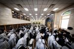 כ"ק אדמו"ר מבאבוב - 45 שליט"א באזוכט ר"ח סיון בבית מדרשו בעיר מאנסי