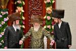 יום טוב שבועות בחצר הקודש וויזניץ 