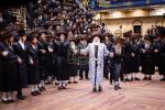 פולע גאלעריע: שמחת החתונה בחצר הקודש באבוב 