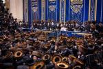 פולע גאלעריע: שמחת החתונה בחצר הקודש באבוב 