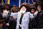 פולע גאלעריע: שמחת החתונה בחצר הקודש באבוב 
