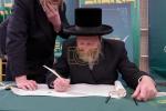 הערליכע מעמד התחלת כתיבת האותיות לזכות אלע לאנדאנע ספעציעלע הייליגע נשמות אנגעפירט דורך דעם חסד ארגאנעזאציע 'יד ועזר'
