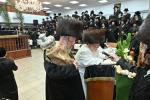 הכנסת ספר תורה בחצר הקודש סאסוב