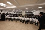 חומש סעודה תלמוד תורה פאפא ב"פ בראשות כ"ק אדמו"ר מפאפא שליט"א 