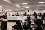 חומש סעודה תלמוד תורה פאפא ב"פ בראשות כ"ק אדמו"ר מפאפא שליט"א 