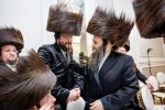 שמחת החתונה של בת הרבני הנגיד ר' ליפא פריעדמאן בן הרה"ח ר' משה משב"ק
