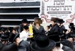 שבת התרוממות ישיבה קטנה סאטמאר קרית יואל‬  בראשות הגה"צ אב"ד שליט"א אין פיינגראוו רעזארט, קערהנאקסאן