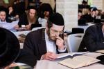 היסטארישע "לימוד ש"ס על קברו" באתרא קדישא ראדאשיץ  און מעמד סיום הש"ס און סעודות דהילולא ח"י סיון אפגעראכטן אין פרעכטיגן "בנין לאנדא"