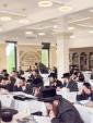 היסטארישע "לימוד ש"ס על קברו" באתרא קדישא ראדאשיץ  און מעמד סיום הש"ס און סעודות דהילולא ח"י סיון אפגעראכטן אין פרעכטיגן "בנין לאנדא"