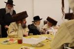 שמחת השבע ברכות פון א אייניקל פון כ"ק אדמו"ר מתולדות אברהם יצחק שליט"א 