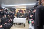 כ"ק אדמו"ר מסערדאהעלי שליט"א איז מתפלל אין אתרא קדישא מירון
