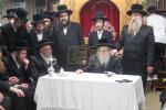 כ"ק אדמו"ר מסערדאהעלי שליט"א איז מתפלל אין אתרא קדישא מירון