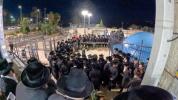 כ"ק אדמו"ר מסערדאהעלי שליט"א איז מתפלל אין אתרא קדישא מירון