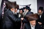 פולע גאלעריע פון די הכנסת ספר תורה דורך ר' ליפא פריעדמאן 
