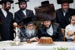 פולע גאלעריע פון די הכנסת ספר תורה דורך ר' ליפא פריעדמאן 