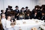 פולע גאלעריע פון די הכנסת ספר תורה דורך ר' ליפא פריעדמאן 