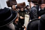 פולע גאלעריע פון די הכנסת ספר תורה דורך ר' ליפא פריעדמאן 