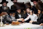 פולע גאלעריע פון די הכנסת ספר תורה דורך ר' ליפא פריעדמאן 
