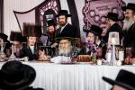 פולע גאלעריע פון די הכנסת ספר תורה דורך ר' ליפא פריעדמאן 