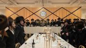 מעמד כינוס התלמידים צוזאמען מיט שמחת השבע ברכות תום בן הצעיר פון הגה"צ ראש ישיבת אור תורה שליט"א עב"ג נכד כ"ק אדמו"ר מבאבוב 45 שליט"א 