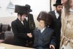 שמחת הבר מצוה פאר אור אייניקל פון הרה"ק רבי יעקב מאיר שעכטער שליט"א נכד לבנו הרה"ג ר' נחמן שכטער ע"ה 