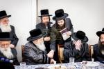 ברית פון אור אייניקל פון כ"ק אדמו"ר מבאבוב שליט"א אצל נכדו הרב ר' שלמה בן הגה"צ הרב ר' חיים שלום חתן אבד"ק סאטמאר בארא פארק