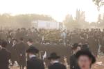 טויזענטער חסידי גור פאראייניגט קעגן די גזירת הגיוס בראשות רבם כ"ק אדמו"ר מגור שליט"א 