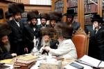כ"ק אדמו"ר מדעעש שליט"א באזוכט ביי כ"ק אדמו"ר מסאטמאר שליט"א 