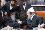 כ"ק אדמו"ר מסערדאהעלי שליט"א באזוכט ביי הרה"ק רבי יעקב מאיר שעכטער שליט"א 