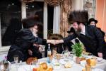 שמחת שבע ברכות בבית הרב רבי יואל יחיאל וואגשאהל שליט"א  נשיא ומייסד המוסד עושה חיל  נערך ע"י הרה"ח הנגיד רבי יחיאל מעכיל טויבער שליט"א עם ראשי הקהלות בביתו  מאנסי ניו יארק   יום ב' לס' שלח לך אנשים